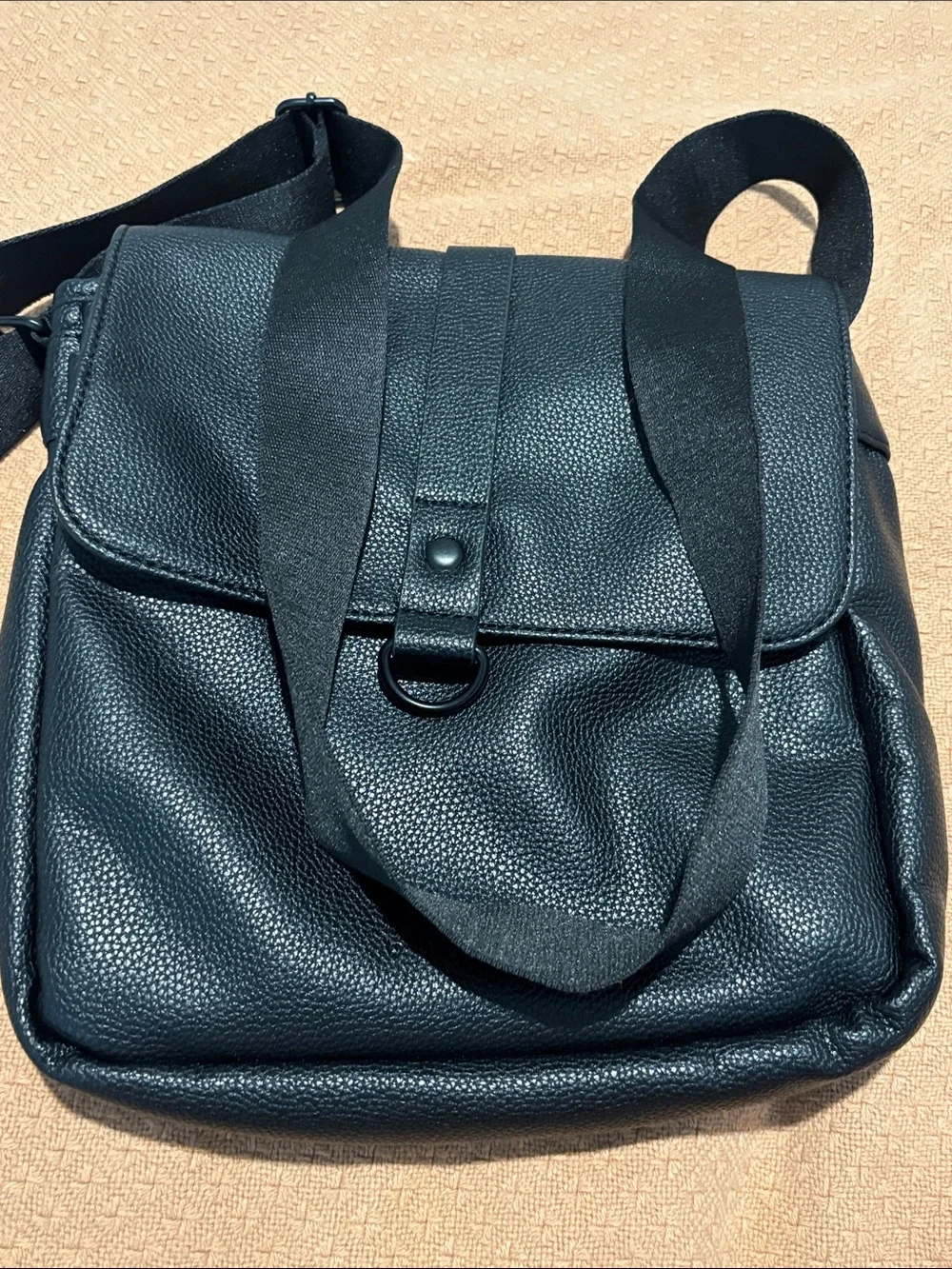 Men’s Bugatti black crossbody bag